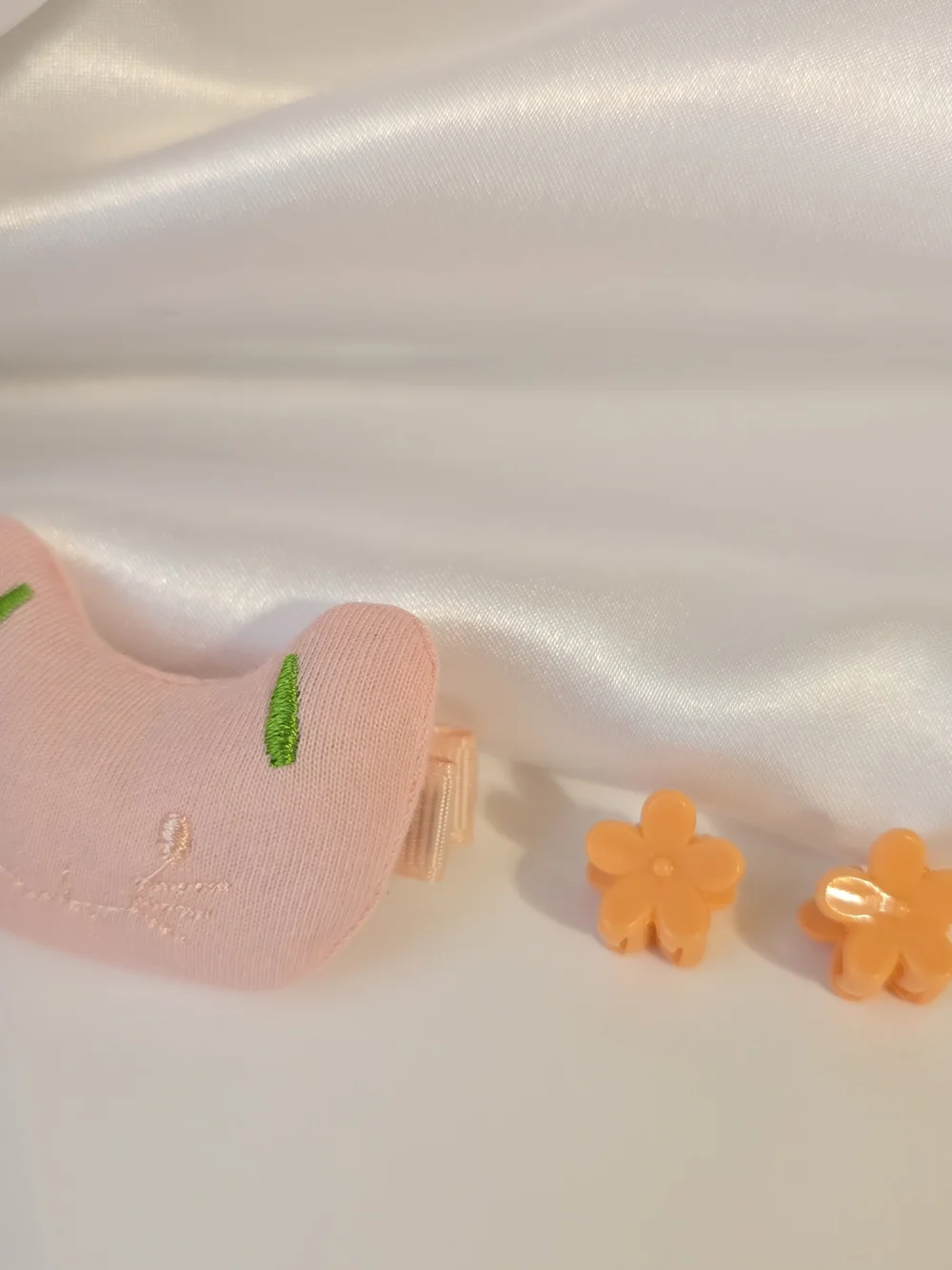 18pc-Girls Hair Accessory Gift Set - Cute Bow & Flower Clips-Peach
